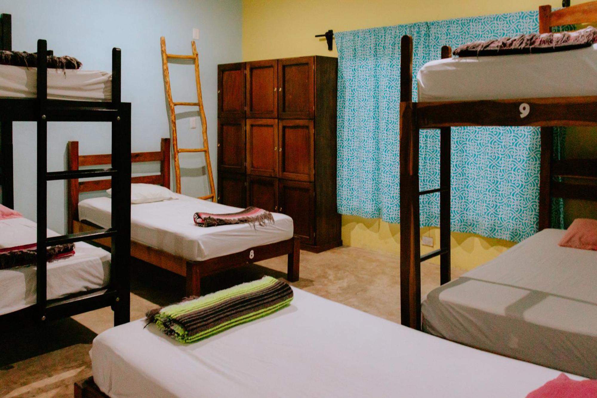 Hostal Tunich Naj & Hotel Valladolid  Bagian luar foto