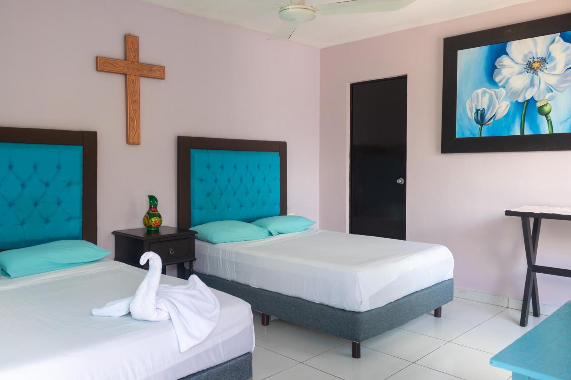 Hostal Tunich Naj & Hotel Valladolid  Bagian luar foto