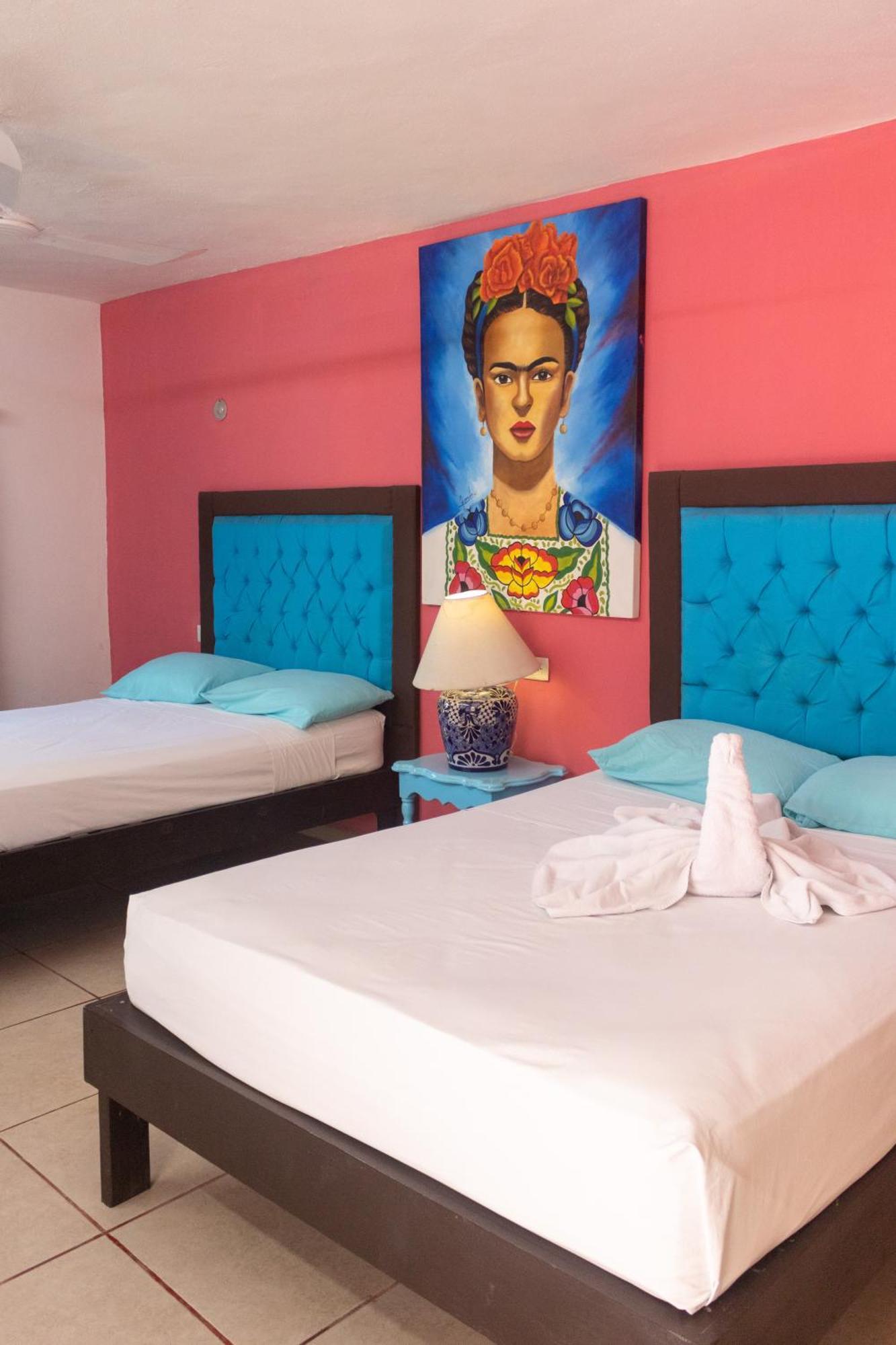 Hostal Tunich Naj & Hotel Valladolid  Bagian luar foto