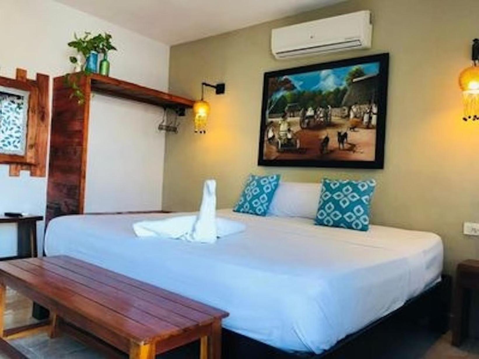 Hostal Tunich Naj & Hotel Valladolid  Bagian luar foto